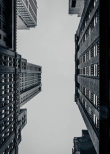 红果漫剧推荐剧集我的霸道总裁封面，现代都市男女主角，甜宠漫改